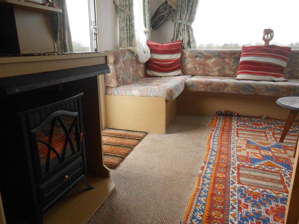 'The Cabin'. A Cosy Private & Secure Holiday Home. Padeswood Экстерьер фото
